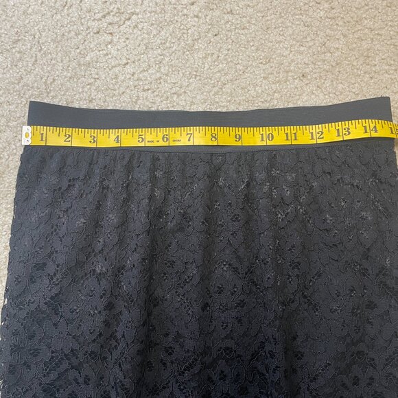 Lace Skirt - Picture 4 of 6